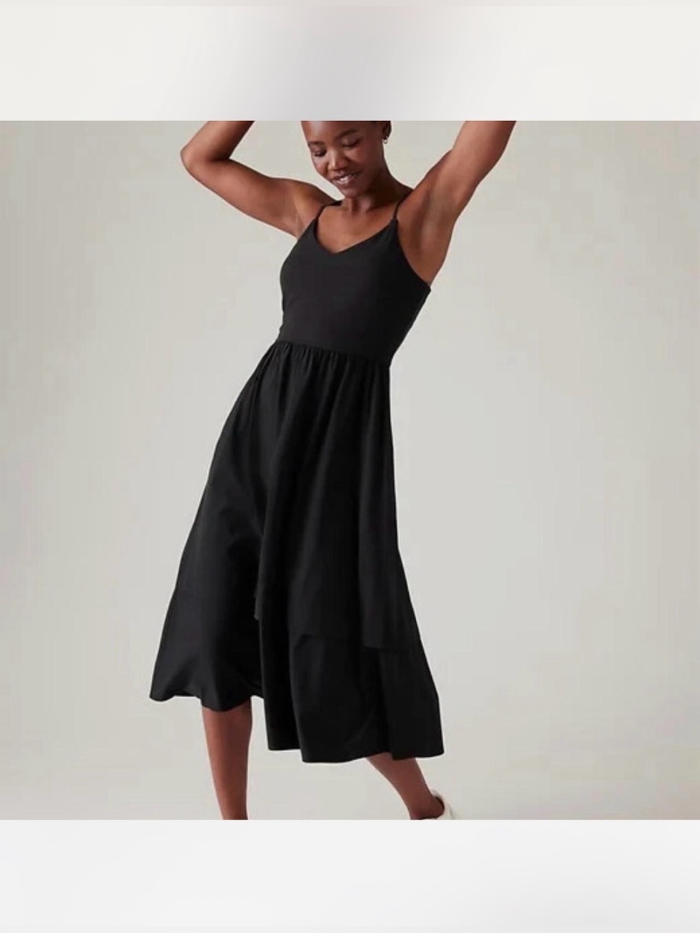 NWT Athleta ELATION V-NECK
HYBRID DRESS